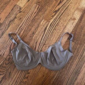 Skims Fits Everybody Demi Unlined Bra